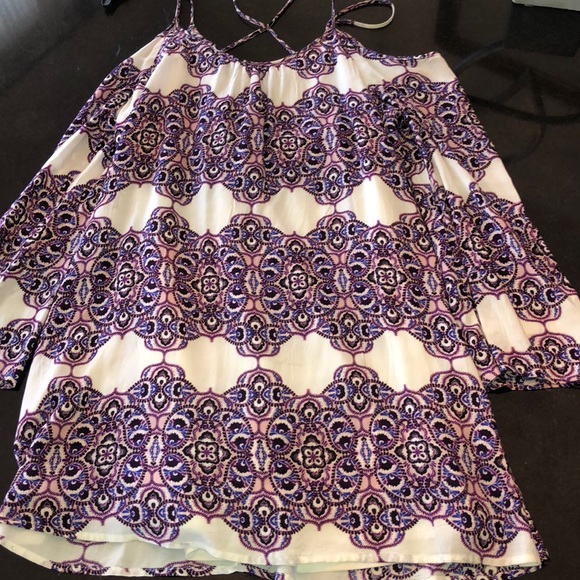 Purple and white off the shoulder dress - Picture 3 of 6